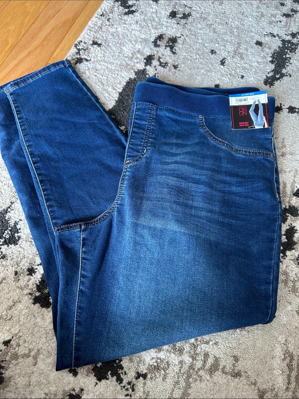 No Boundaries Men's Slim Jeans in Dark Blue Wash